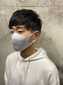 ルート(root) ツーブロックショートマッシュ