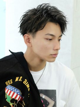 リップス 表参道店(LIPPS) かき上げセンターパートリバース【ツイストスパイラル】