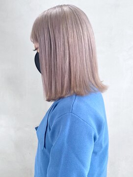 アイティーバイアルバム 松戸店(IT by ALBUM) ホワイトベージュ_くびれヘアビタミンカラー_ba327423