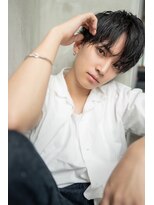 ケアリー 成増(Carelly)&nbsp;ビジネスツーブロックOK★かき上げトランクスヘアくせ毛風パーマ