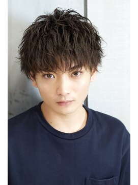 クリフ バイ リップス ヘアー(CLIF by LIPPS hair) ツイストスパイラル 無造作 ツーブロック 刈り上げ