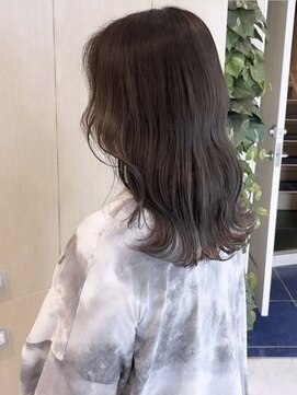 ラテ(latte) 白髪ぼかしハイライトカラー