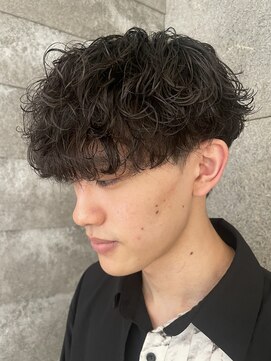 ニアウ 伊勢崎連取店(Niau) メンズマッシュ波巻きスパイラルパーマメンズパーマ