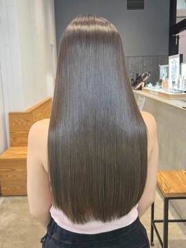 アイティーバイアルバム 松戸店(IT by ALBUM) ロング顔周りレイヤー美髪韓国ヘア_ba533121