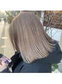 ベージュカラー