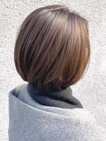 マノハル(MANOHARU)&nbsp;大人な丸みショートボブ　オリーブブラウン