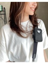 ソルテ バイ フィル(sorte by Fill)&nbsp;カールアイロンで動きのあるレイヤースタイル