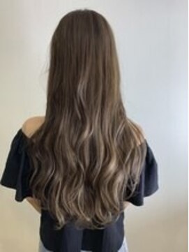 コーボ 柏(COVO) ヌーディベージュ