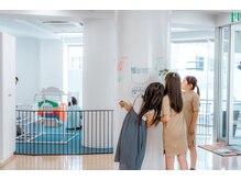 【お子さんのお預かりができる◎】子育て中でも可愛いカラーを楽しめる※お子様の無料お預かりは要予約♪