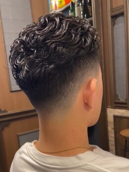 [Design×LifeStyle]一人ひとりに合ったスタイルを創りだす【Peaky's BARBER SHOP】アナタの似合うはここに