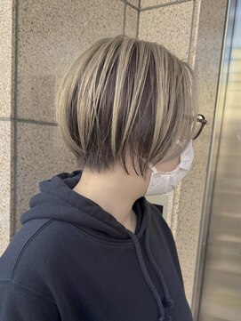 ゴーズゴー 吉祥寺(e)店(go s go) ショートボブ/レイヤーショート/アンブレラカラー/ミニマルボブ