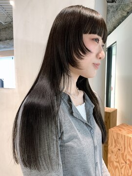 ナヌーク シブヤ(nanuk shibuya) つやつやオリーブグレージュ
