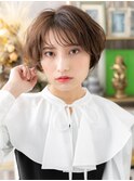 ふんわりショート/アッシュブラウン/小顔カット/外国人風/20代g