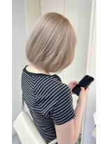 ジゼル ビエラ博多テラス店(GiseL)&nbsp;ホワイトミルクティー／ブリーチ