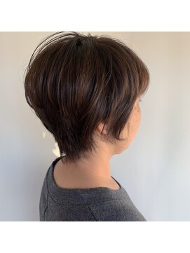 シャンプー 本庄店(SHAMPOO) シンプルな可愛さを満喫　自然体のふんわりショート