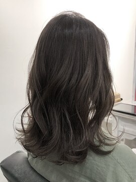 アークス(Ark'ss) 外ハネミディアムスタイル