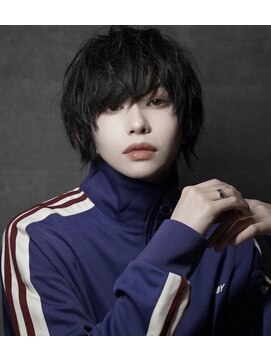 シン(syn) 黒髪マッシュ