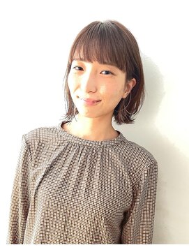 タクミルーツ TAKUMI ROOTS インナーカラーボブスタイル