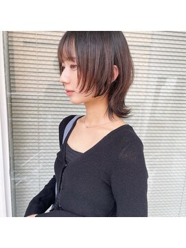 ミント(mint) 奇抜過ぎないナチュラルなウルフカット/ショートウルフ