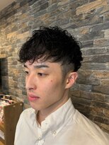 ザ デフカット(THE DEF CUT)&nbsp;癖毛を活かすパーマ風カット