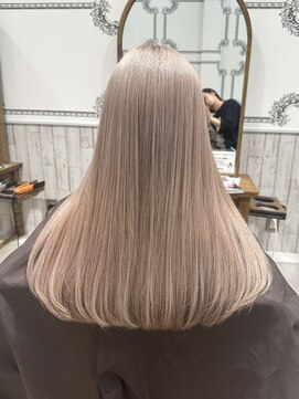 デザイン フォー ヘアー グランツ プロデュース バイ ヒス(Design for hair GRAnt'z) ミルクティーベージュ