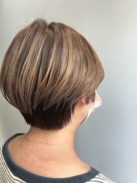 クロト(Clotho) ダブルカラー/イヤリングカラーインナーカラーブリーチ白髪染め