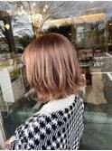 オレンジベージュ