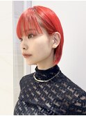 ブリーチカラーレッドカラー　赤髪　ボブ派手髪ショートレイヤー