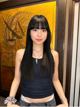 ボリューム(VOLUME) 原宿/艶ストレート/レイヤー/韓国レイヤー/20代/ブリーチカラー