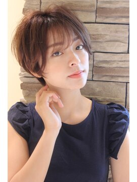 レウナ 外苑前(Reuna) 20代30代40代大人可愛いショートボブ　ショート