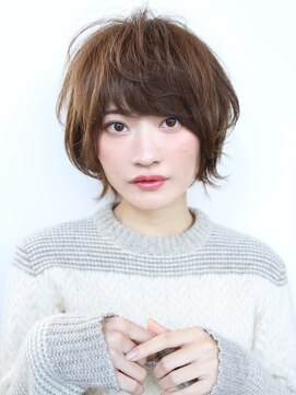 リリオス 中山店(Lirios) ○Lirios（リリオス）中山○大人の外ハネマッシュショート