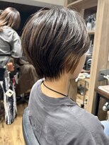 ハピネス クローバー 八木店(Happiness CLOVER)&nbsp;くびれショート　インナーカラー　艶ベージュ　大和八木