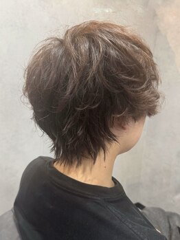 再現性が高く、朝のセットも簡単に！様々なシーンを想定し,ライフスタイルに合わせたヘアをご提案！