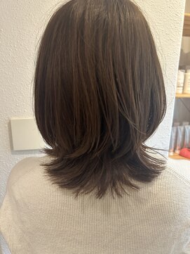 アンプス 三田店(UNP A S) 肩ではねるミディアムスタイル♪