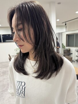 キノ(kino) 前髪なしレイヤーカットハイライトグレージュ