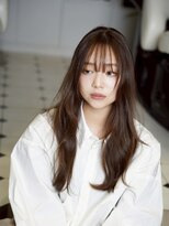 ハーツオオサカ(HE:ARTS OSAKA)&nbsp;暗髪ロング×ツヤ肌メイク