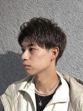 ヤスムラ(YASUMURA) 刈り上げてすっきりアップバングスタイル【西宮北口】【理容室】