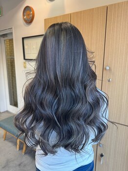 フツーロ 名古屋の写真/透明感あふれるブリーチなしダブルカラーで、理想のハイトーンヘアへ！ロングヘアも美しく☆
