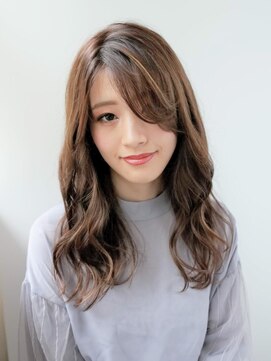 ルティア(Lutia) 大人かわいい フェザーロング うざバング★★