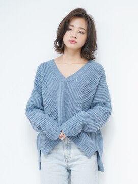 ナオシ トレス 富雄店(nao*c tres) 【奈良/富雄nao*c】ひし形シルエットユルフワ外ハネミディー