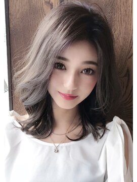 サードバイローラン(THiRD by ROULAND) 【THiRD】厚めバングローライトミディ