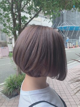 ティアラ 桜木町(TIARA) 前下がりボブ★ラベンダーグレージュ