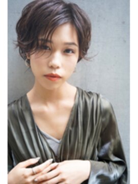 オーバーヘアー 姫路店(over hair) 【La fith】 外ハネショートスタイル