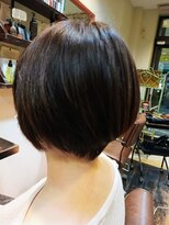 ヴィオラ(VIOLA)&nbsp;丸みのあるショートボブ