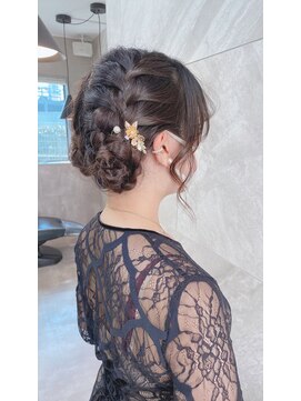 ドゥマン(Demain) 【結婚式　お呼ばれセット】アップスタイル　ブライダル