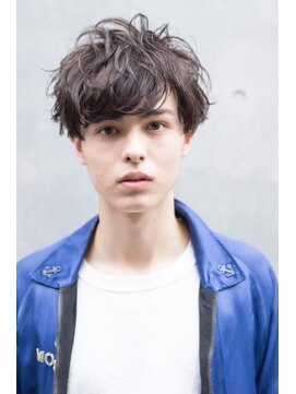 ケアリー 浦和美園(Carelly) ツイストパーマ七三オールバックマッシュウルフスリークショート