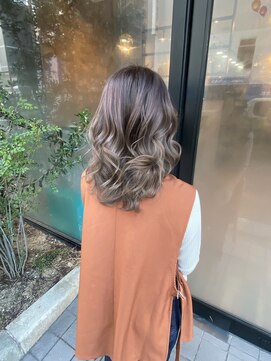 ベルヘアーデザイン 堺東(Belle hair Design) バレイヤージュ/グラデーション
