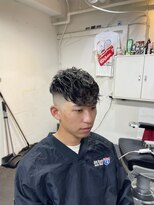 メリケンバーバーショップ フクオカ(MERICAN BARBERSHOP FUK)&nbsp;ナチュラルパーマフェードスペインカール
