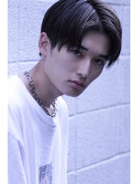 ルーム 辻堂(Rm) メンズ×センターパート ワックスなし 高校 大学生 辻堂メンズ