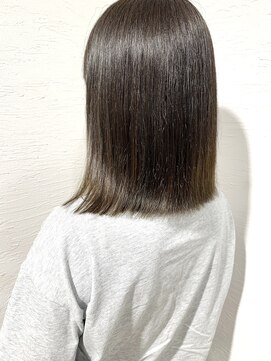 ローグ ヘアー 金町店(Rogue HAIR) ローグ金町《沙月》　肩下切りっぱなしボブ